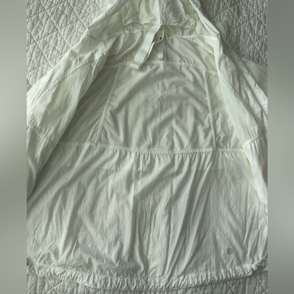 Lululemon Athletica White Hooded Windbreaker - Picture 9 of 11